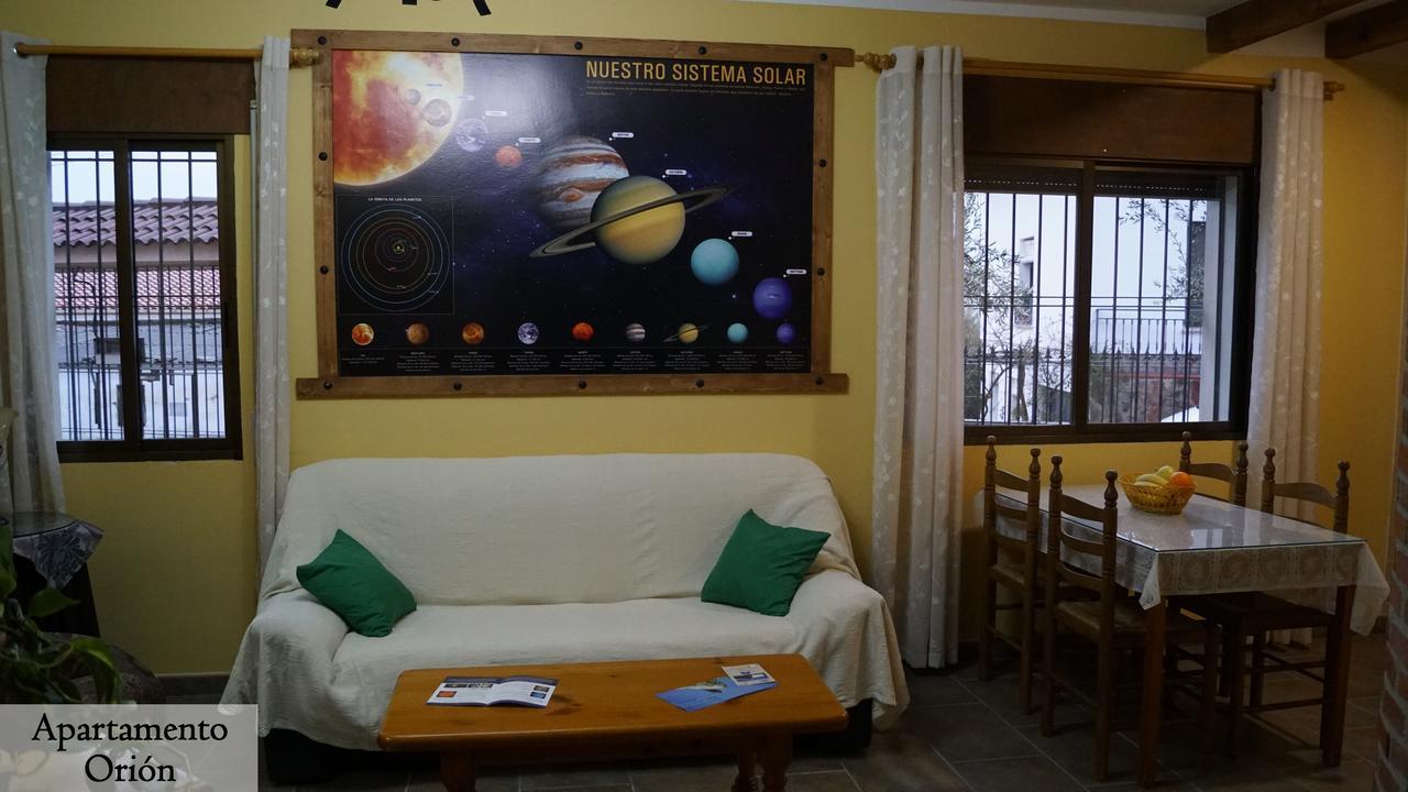 Apartamentos Estrellas De Monfraguee Torrejón el Rubio Esterno foto
