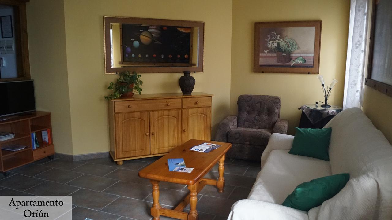 Apartamentos Estrellas De Monfraguee Torrejón el Rubio Esterno foto